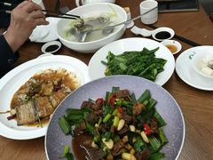 干锅牛肉-渔满仓海鲜渔家(象山二店)
