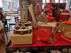 零售区-星巴克(深圳佳宁娜友谊广场店)