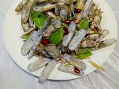 辣炒蛏子-宾朋海鲜特色美食餐厅·纯手工鲅鱼水饺(兴海路店)