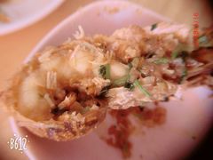 -J Daeng Seafood