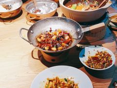 -吃饭皇帝大土家民族菜(正大广场店)