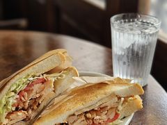 -Al Salam莫的三明治