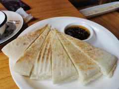 -小小河边鱼(天润城店)