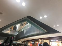 -东荟城名店仓