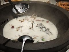 -鲜潭蒸汽石锅鱼(五道口购物中心店)