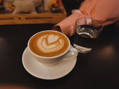 燕麦拿铁-隅cafe(傅厚岗店)