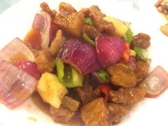 菠萝咕噜肉-张记旺角食街(动物园店)