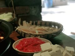 -四小区火锅·巷子里的重庆火锅(花照壁店)