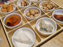 -蓉李记成都名小吃(太原龙湖万达店)
