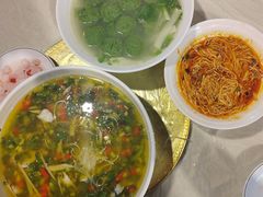 -柏合黄记豆腐皮饭店