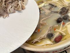 -土连锅·现熬养生汤锅(梁家巷店)