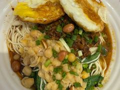 -犟一碗双椒鸡面(得意世界店)