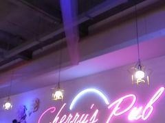 -樱花里音乐餐吧·牛扒椰子鸡(东圃店)