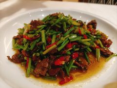 小炒黄牛肉-小厨师·二十年沈家门小海鲜(百井坊巷店)