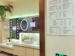 -维乐口腔(美维云门诊陆家嘴店)