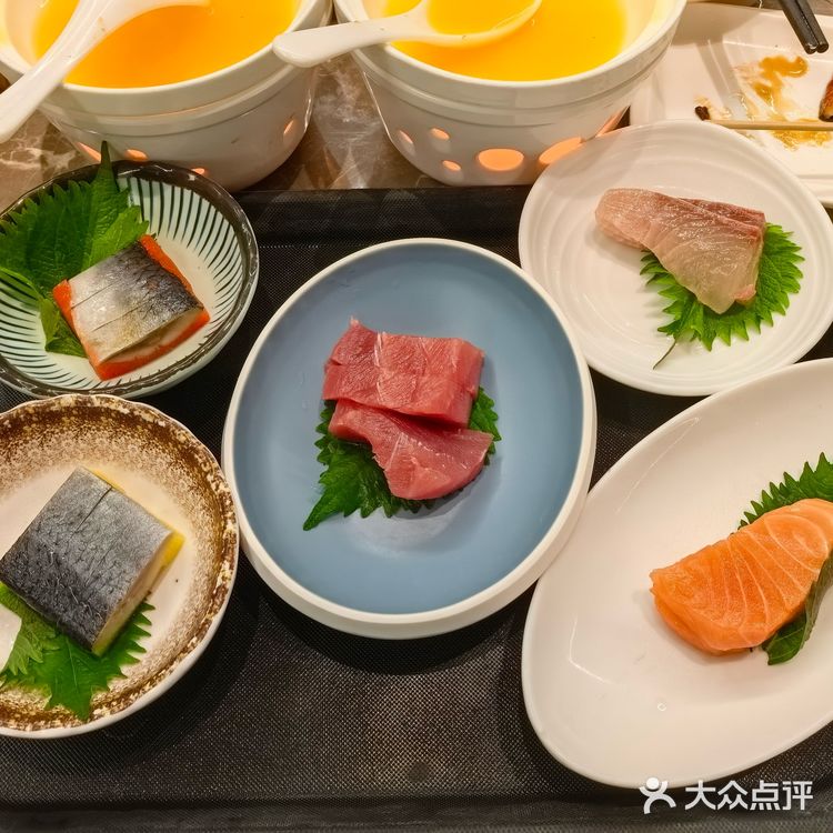 深圳最奢侈的海鲜自助！！帝王蟹小青龙海鲜畅吃