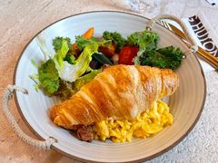 鹅肝滑蛋可颂全餐-玲婧胡同·生日蛋糕·餐厅(嘉里城店)