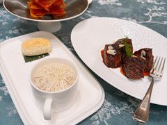 文思豆腐配黄桥烧饼-扬州香格里拉·香宫中餐厅