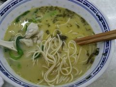 -明呈黄鱼面馆(斜土路店)