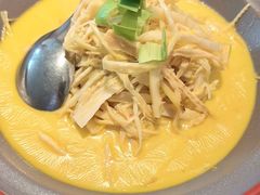 -鸽子侯·家宴·平价海鲜(绿地店)