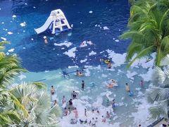 -三亚湾海居铂尔曼度假酒店