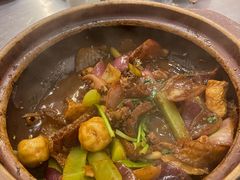 -胡须佬鸡煲四季火锅店(石厦西村直营店)