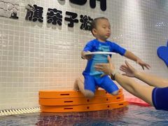 -蓝旗亲子游泳(范湖万达广场店)