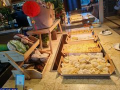 -大中华希尔顿酒店-念自助餐·嗨啤·小龙虾
