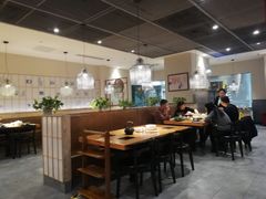 大堂-德香苑脆皮烤鸭·经典(爱融荟城店)