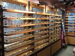 -MUJOSH木九十眼镜(月星环球港B1店)