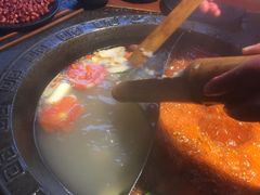 鸳鸯锅底-味舵主不改良老火锅(杨舍老街店)