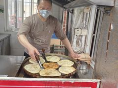 -安工大饼庞家肉饼