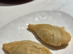 蟹粉眉毛酥-绿波廊(豫园店)