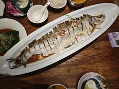 清蒸海鲜汁翘嘴大白鱼-花舍·新派粤菜·西餐·下午茶(亚运村·鸟巢店)