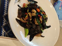 -乡村馕坑肉·烧烤·新疆菜·本地人更爱吃(阿勒泰首店)