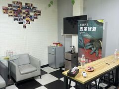 -鲨鱼皮汽车凹陷玻璃修复(静安店)