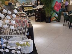 -亮马河饭店翠雅咖啡厅