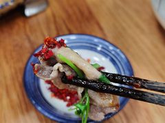 -乐山食古香跷脚牛肉