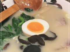-无敌家现熬骨汤拉面(颐堤港店)