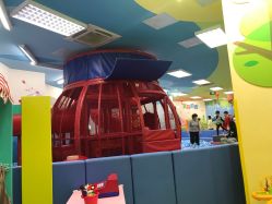 -莫莉幻想儿童乐园(哈尔滨王府井店)