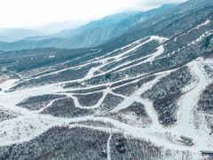 -鳌山滑雪度假区