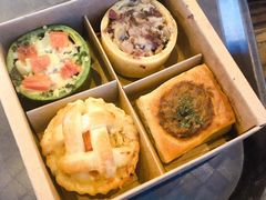 -星巴克臻选(盐城金鹰聚龙湖店)