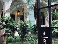 -星巴克臻选(广州沙面店)