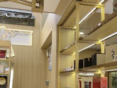 -霸王茶姬(南强街店)