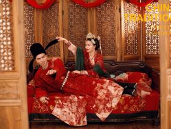 -芭莎视觉婚纱摄影(花溪店)