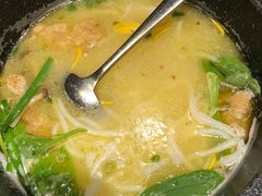 云南过桥米线-云海肴·汽锅鸡·云南菜(天山百盛优客店)