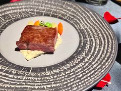 黛安娜牛排-wann lounge 低温慢煮牛排·清吧