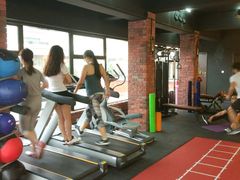 -GYMPLUS私教健身会馆(大悦城店)