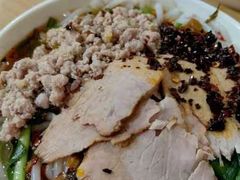 -黄金娣米线(盛邦老店)