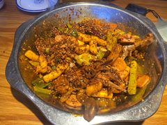 -嘎嘎鸭下巴·爆辣干锅(明教寺店)